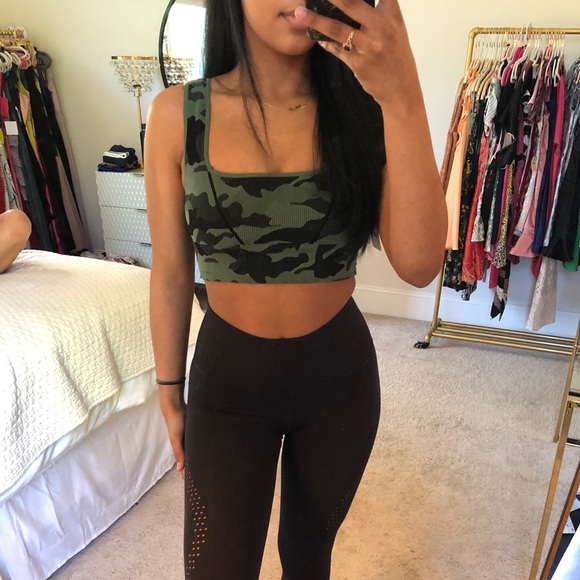 Good Karma SET camo set Green NWT - Picture 8 of 8